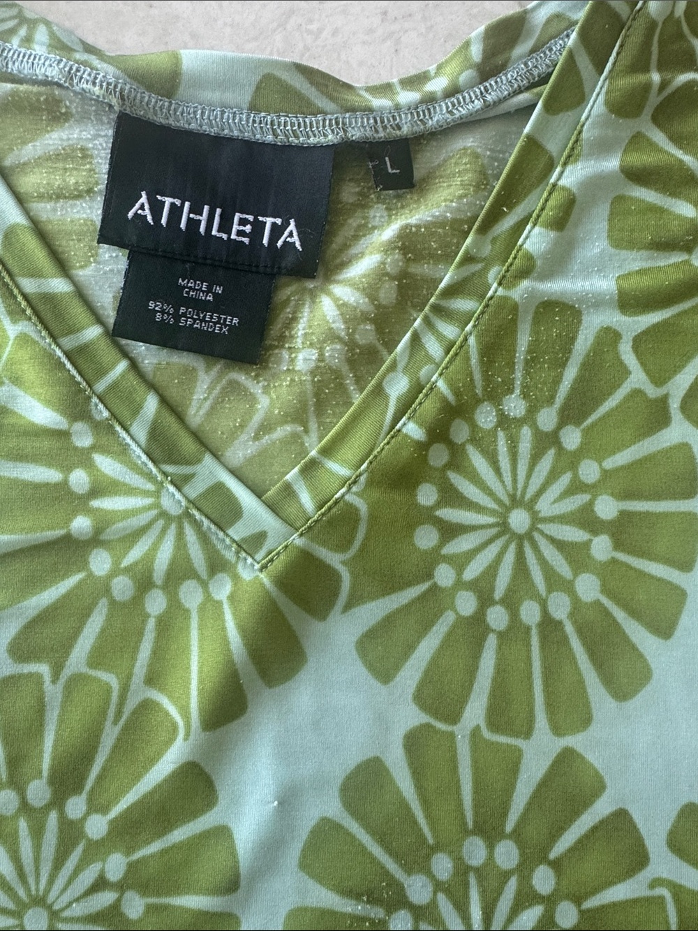 Athleta Green Floral Sleeveless Tank size L - Picture 4 of 8